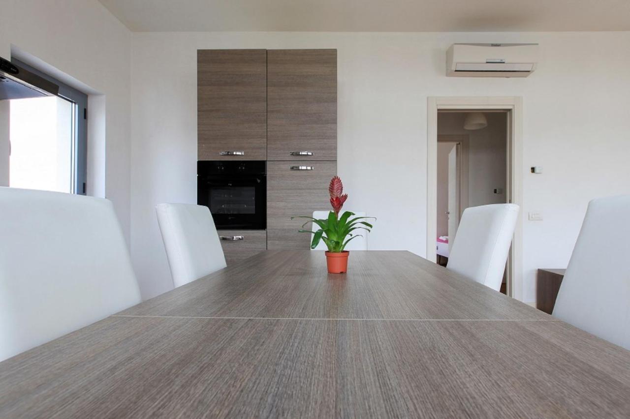 Red Line Apartments Milano Exterior photo