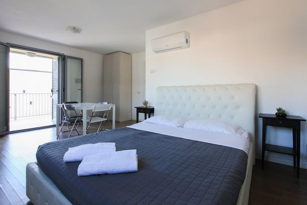Red Line Apartments Milano Exterior photo