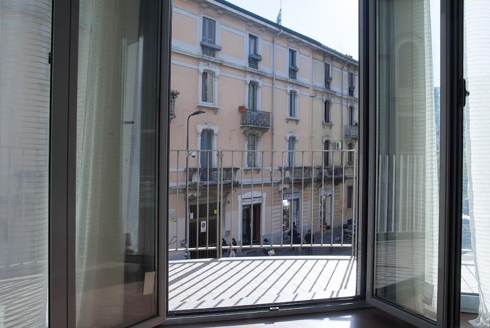 Red Line Apartments Milano Exterior photo